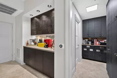 411 N New River Drive E #V-2, Fort Lauderdale, FL 33301 - Photo 9