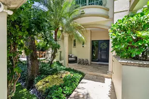 411 N New River Dr E, Fort Lauderdale, FL 33301 - Photo 3