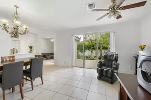 831 NW 130th Ave, Pembroke Pines, FL 33028 - Photo 5