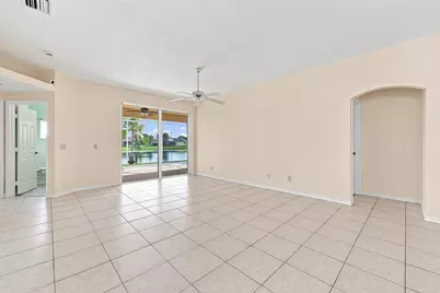 996 NW Tuscany Drive, Port Saint Lucie, FL 34986 - Photo 9