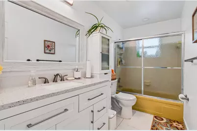2377 SW 8th Avenue, Boynton Beach, FL 33426 - Photo 23