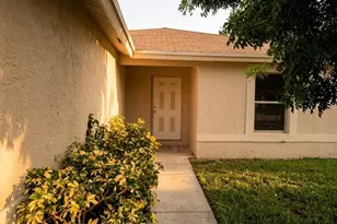 2711 NW 13th St, Fort Lauderdale, FL 33311 - Photo 1