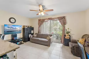 8274 SW 29th St, Miramar, FL 33025 - Photo 9