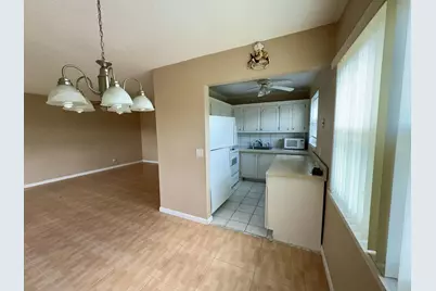 38 Cambridge B, West Palm Beach, FL 33417 - Photo 13