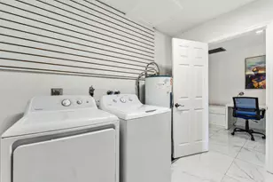 1243 Garfield St, Hollywood, FL 33019 - Photo 17
