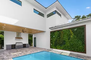 827 SE 2nd Ave, Delray Beach, FL 33483 - Photo 17