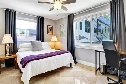 1041 SW 32nd Street, Fort Lauderdale, FL 33315 - Photo 15