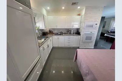 2310 N 67th Terrace, Hollywood, FL 33024 - Photo 11