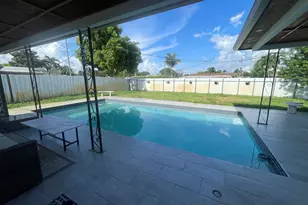 2310 N 67th Terrace, Hollywood, FL 33024 - Photo 3