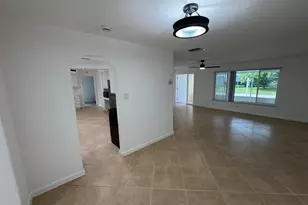 4734 NW 49th Ct, Tamarac, FL 33319 - Photo 9