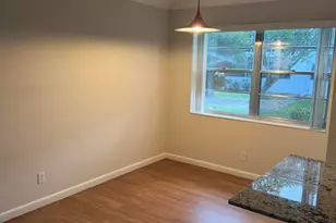 144 Windsor G, West Palm Beach, FL 33417 - Photo 5