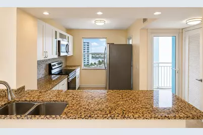 201 N Ocean Boulevard #608, Pompano Beach, FL 33062 - Photo 9