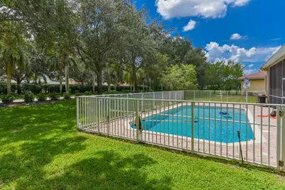 9570 Lantern Bay Circle, West Palm Beach, FL 33411 - Photo 23