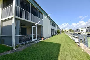 109 Wettaw Ln, North Palm Beach, FL 33408 - Photo 3