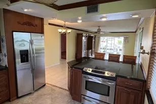 109 Wettaw Ln, North Palm Beach, FL 33408 - Photo 13