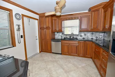 109 Wettaw Lane #101, North Palm Beach, FL 33408 - Photo 9