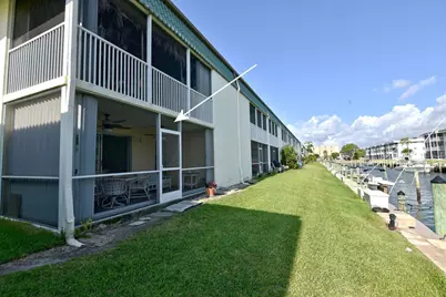 109 Wettaw Lane #101, North Palm Beach, FL 33408 - Photo 3