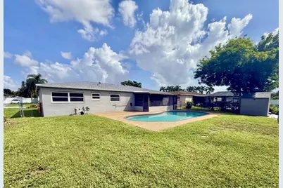 11184 Median Street, Boca Raton, FL 33428 - Photo 15