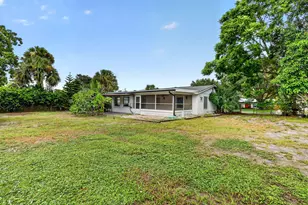 820 E 13th St, Stuart, FL 34994 - Photo 25