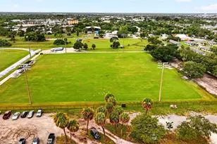 820 E 13th St, Stuart, FL 34994 - Photo 27