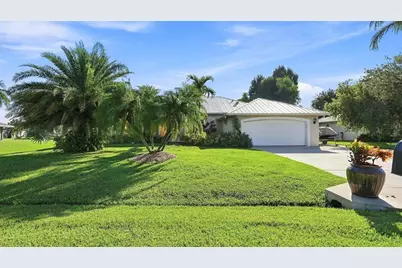 1863 SE Bowie Street, Port Saint Lucie, FL 34952 - Photo 5