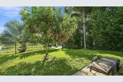 1863 SE Bowie Street, Port Saint Lucie, FL 34952 - Photo 41