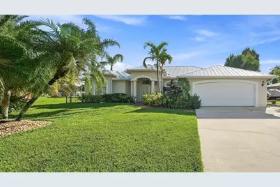 1863 SE Bowie Street, Port Saint Lucie, FL 34952 - Photo 9