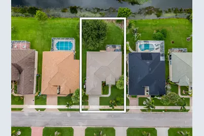 531 SW Lake Manatee Way, Port Saint Lucie, FL 34986 - Photo 11