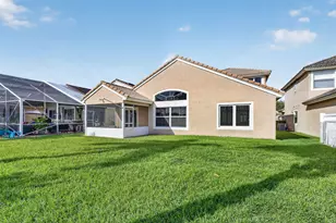 1021 SE Westminster Pl, Stuart, FL 34997 - Photo 55