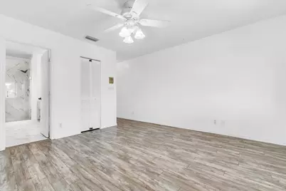 1333 SW 175th Way, Pembroke Pines, FL 33029 - Photo 23