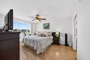7348 N Devon Dr, Tamarac, FL 33321 - Photo 21