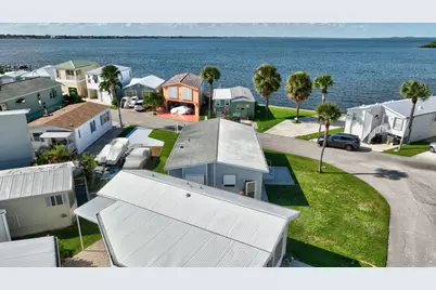 217 Nettles Boulevard, Jensen Beach, FL 34957 - Photo 37