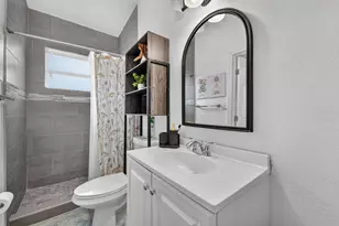 910 NW 17th Ave, Fort Lauderdale, FL 33311 - Photo 21