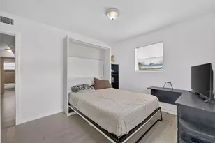 910 NW 17th Ave, Fort Lauderdale, FL 33311 - Photo 11