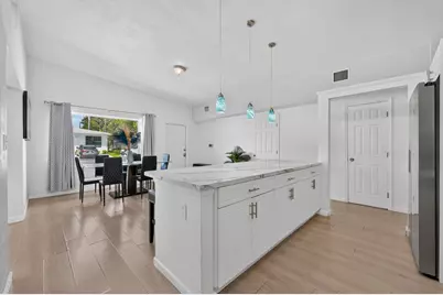 910 NW 17th Avenue, Fort Lauderdale, FL 33311 - Photo 5