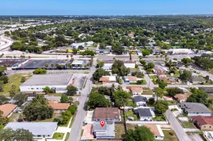 910 NW 17th Ave, Fort Lauderdale, FL 33311 - Photo 35