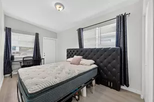 910 NW 17th Ave, Fort Lauderdale, FL 33311 - Photo 23