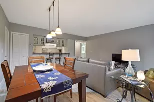 13334 Polo Club Rd, Wellington, FL 33414 - Photo 3