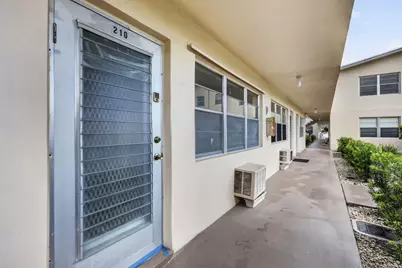 210 Canterbury J #1, West Palm Beach, FL 33417 - Photo 19