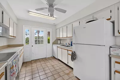 803 SE Central Parkway #9, Stuart, FL 34994 - Photo 41