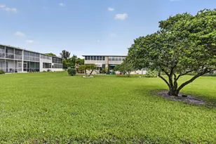 210 Canterbury J, West Palm Beach, FL 33417 - Photo 33