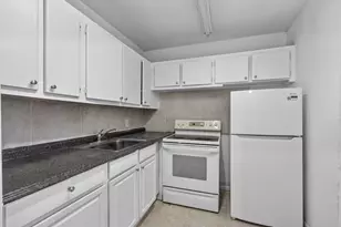 210 Canterbury J, West Palm Beach, FL 33417 - Photo 11