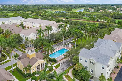 356 W Thatch Palm Circle #105, Jupiter, FL 33458 - Photo 1