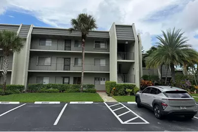 4120 Tivoli Court #208, Lake Worth, FL 33467 - Photo 3