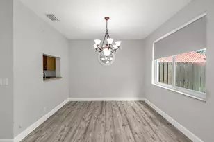 5109 Stage Coach Dr, Coconut Creek, FL 33073 - Photo 9