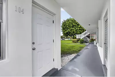 104 E Easthampton E #1, West Palm Beach, FL 33417 - Photo 1
