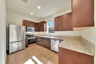 6974 Long Pine Cir, Coconut Creek, FL 33073 - Photo 5