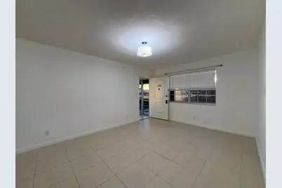 298 SW 6th Street #109, Boca Raton, FL 33432 - Photo 5