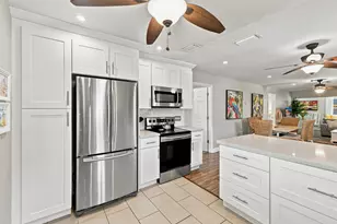 435 Bluebird Ln, Delray Beach, FL 33445 - Photo 3
