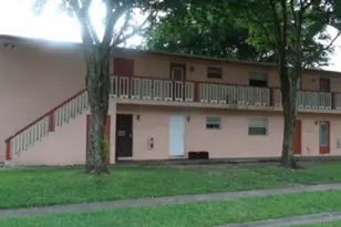1011 SW 74th Ave, North Lauderdale, FL 33068 - Photo 1